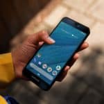 Holding Fairphone 3
