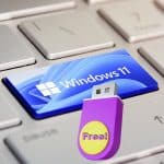 Windows 11 pink USB drive