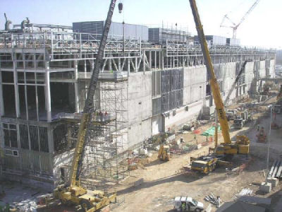 Intel Fab 28 in Kiryat Gat, Israel under construction Intel Fab 28 in Kiryat Gat, Israel under construction