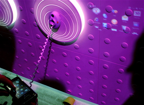 LG Expo with Pico projector attachment